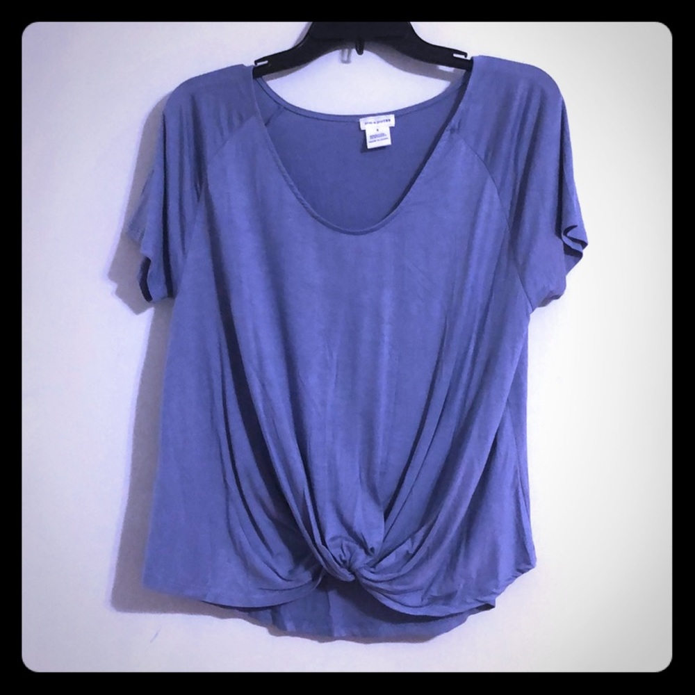 Super soft tee w/gathered front